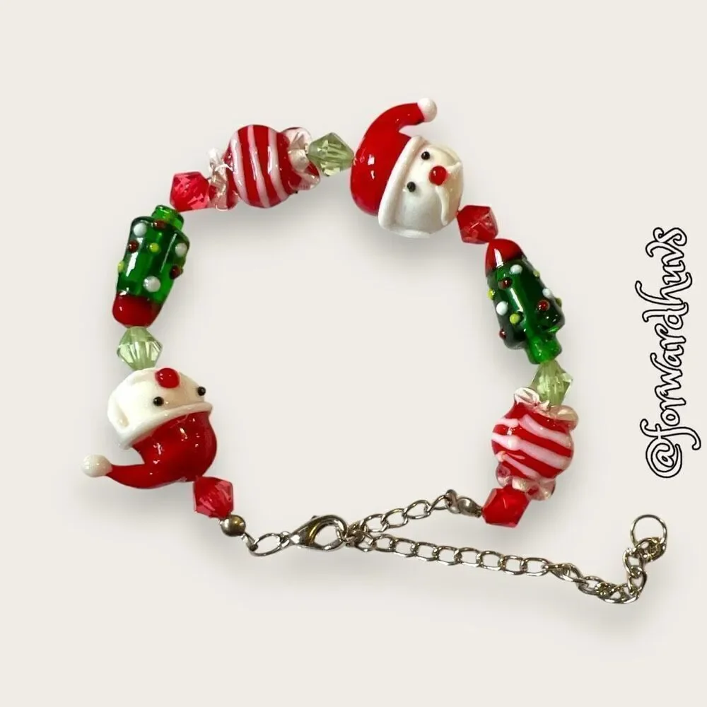 Glass Santa, Tree & Candy Beads On Adjustable Silver Tone Chain Bracelet